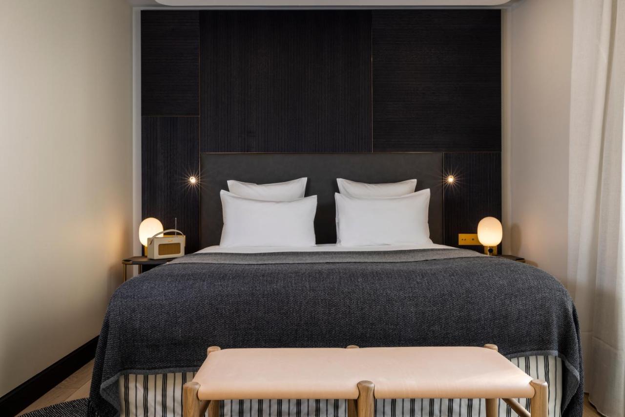 Two Connecting Double Rooms